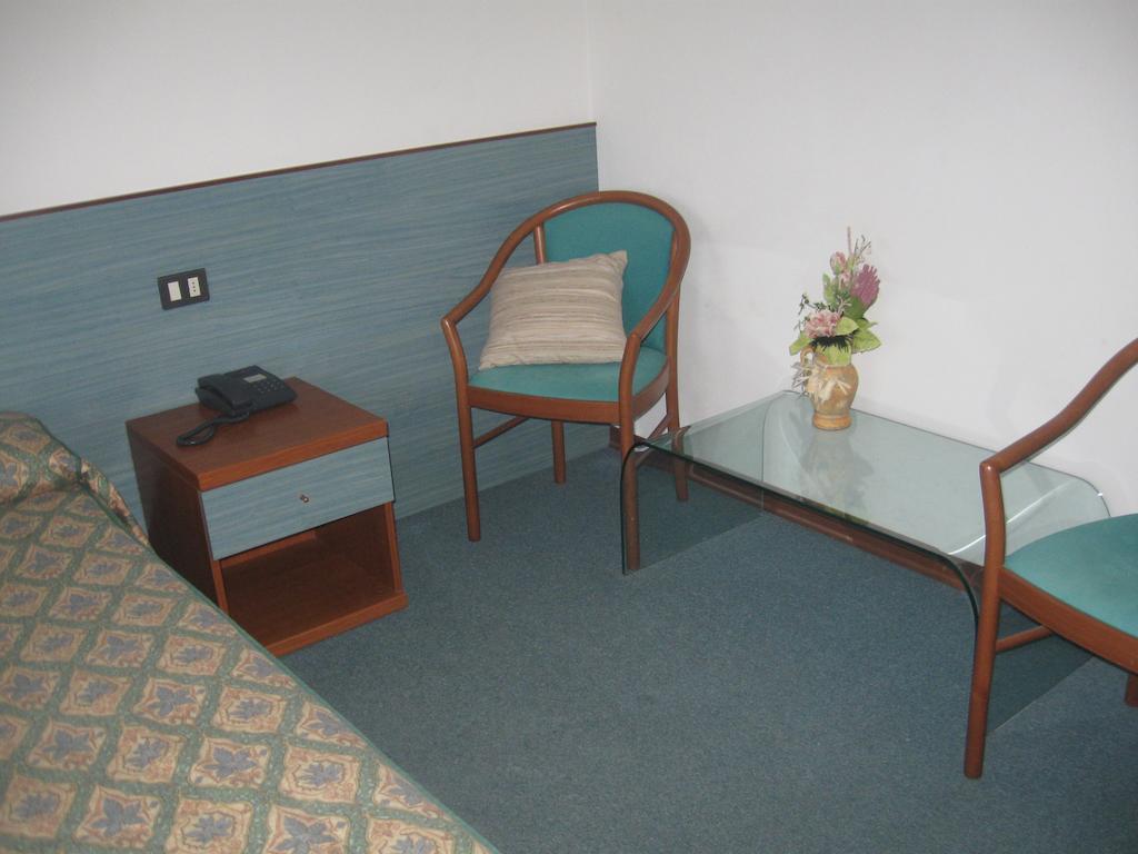 Albergo Del Turista Vernasca Zewnętrze zdjęcie